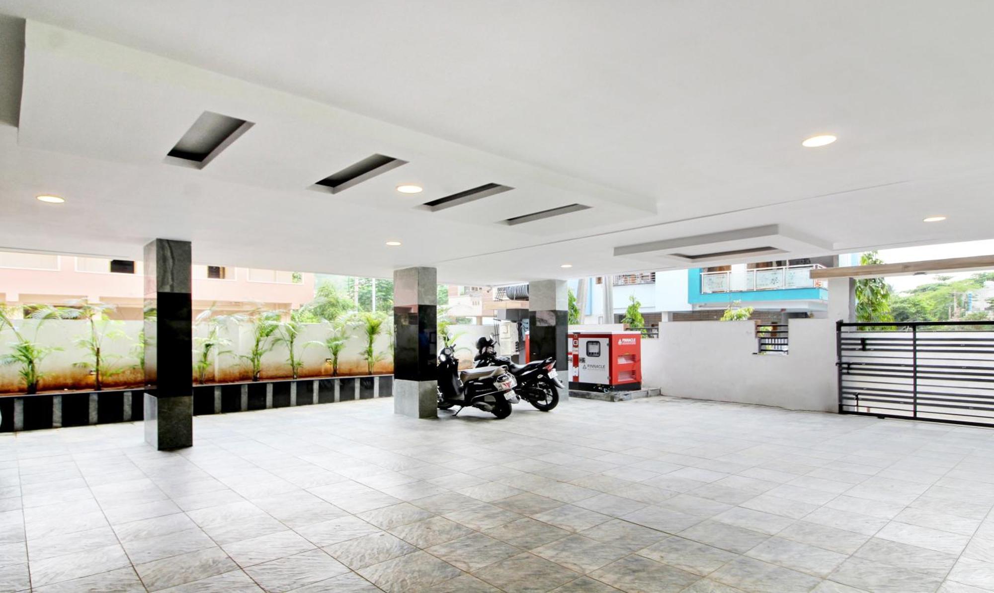 Hotel Treebo Excella Visakhapatnam Exterior foto